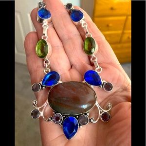 NEW Gorgeous Jasper & Peridot 925 Silver Necklace.